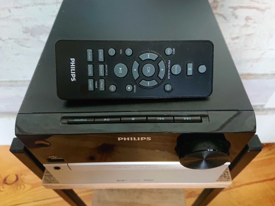 Mini wieża Philips  MCB2305/10 DAB+ CD MP3-CD USB FM 15W RMS