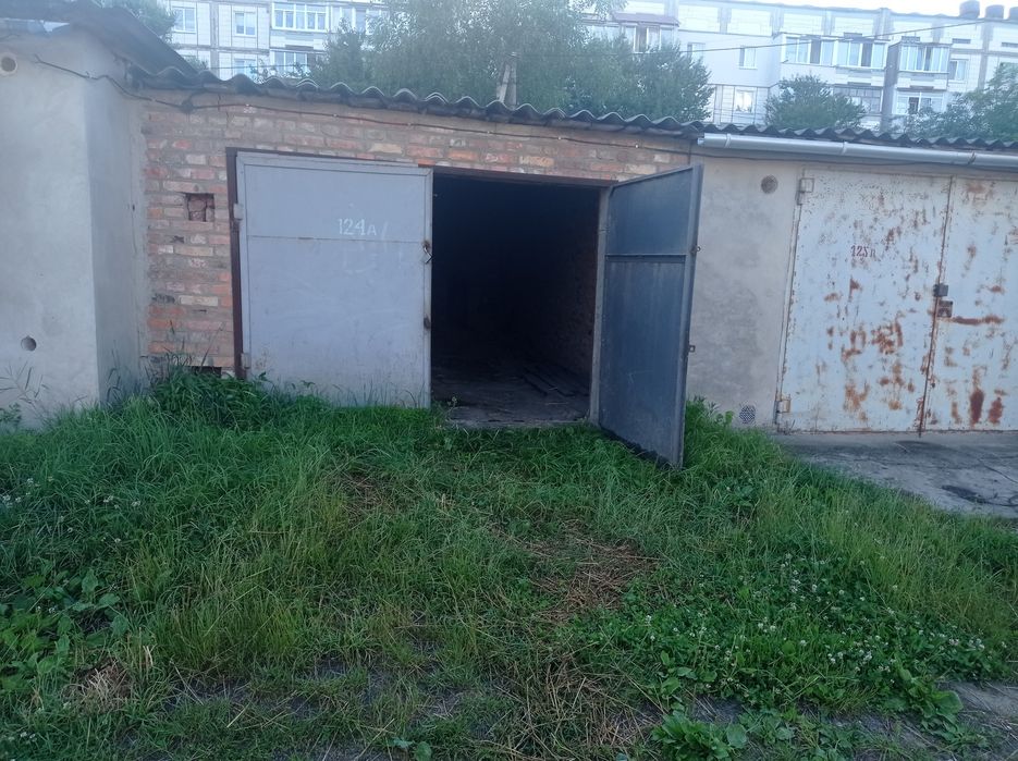 Здам гараж у кооп.2 Або 5  Сдам гараж