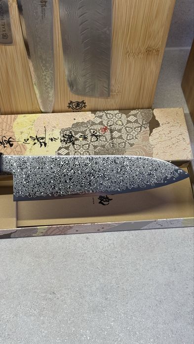 Nóż japoński santoku VG10