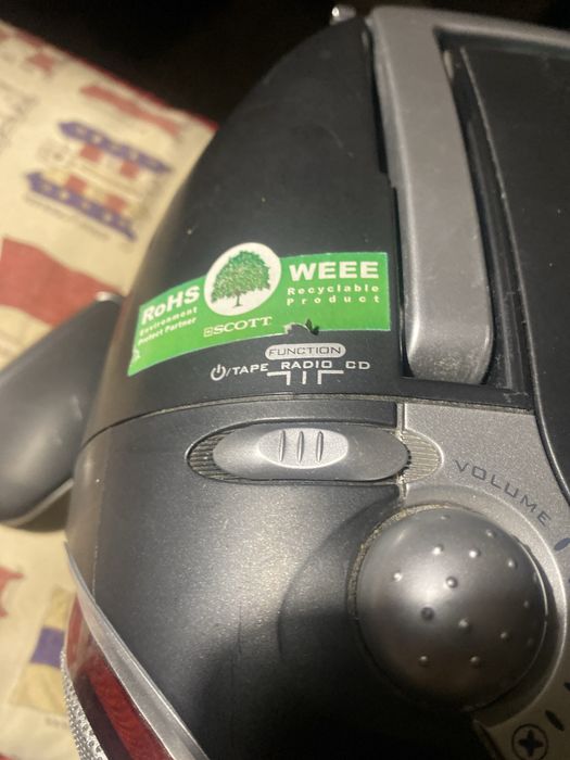 Радіо  магнітофон Німеччина Скотт Scott