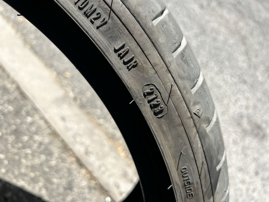 235/35/19 Dunlop 2 pneus