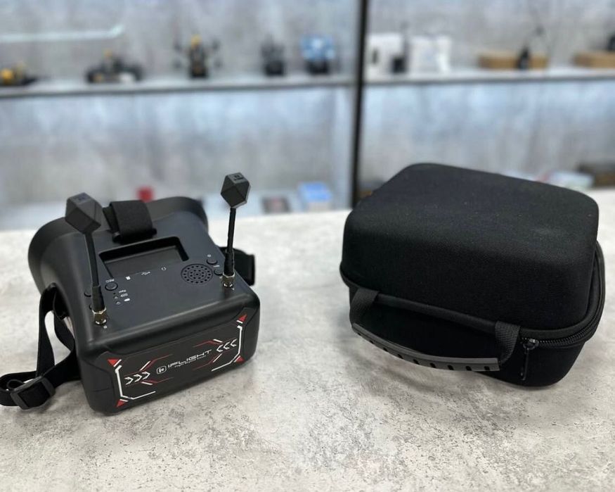 FPV Шлем с записью видео на флешку, очки для дрона