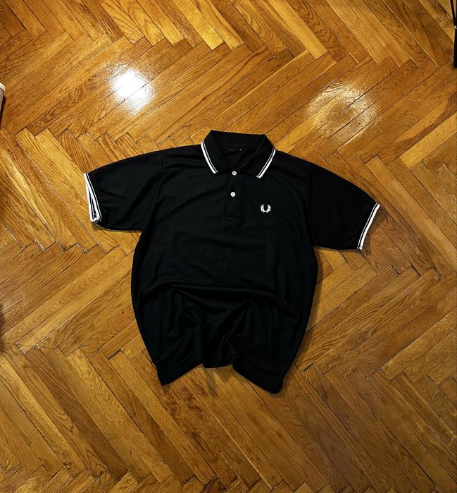 (M-L) FRED PERRY Черная футболка поло polo чорна