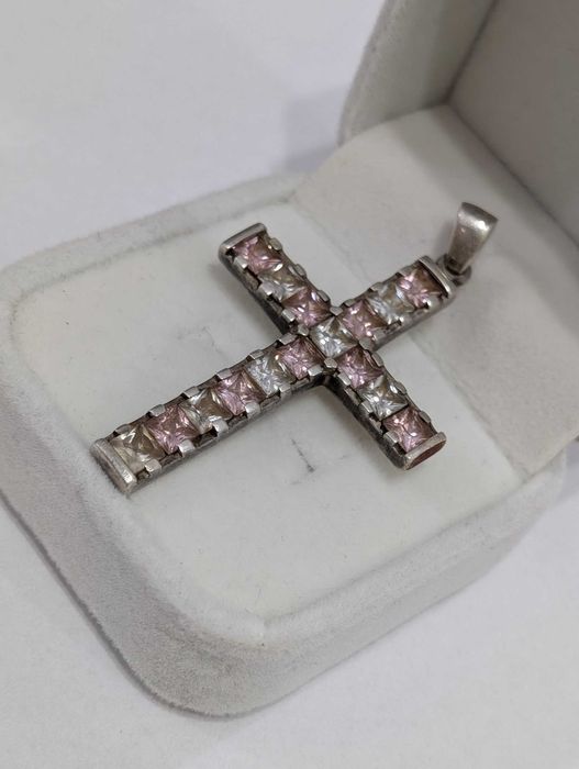 Srebrna zawieszka - krzyż 925 9,18 g dł. 52 mm
