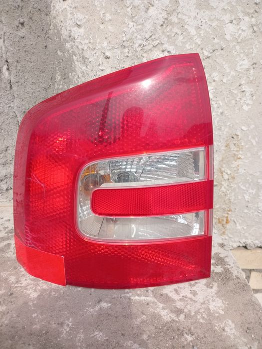 Задній стоп фара шкода а5