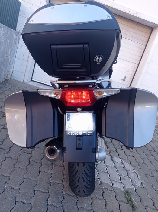 BMW.   R 1200 RT