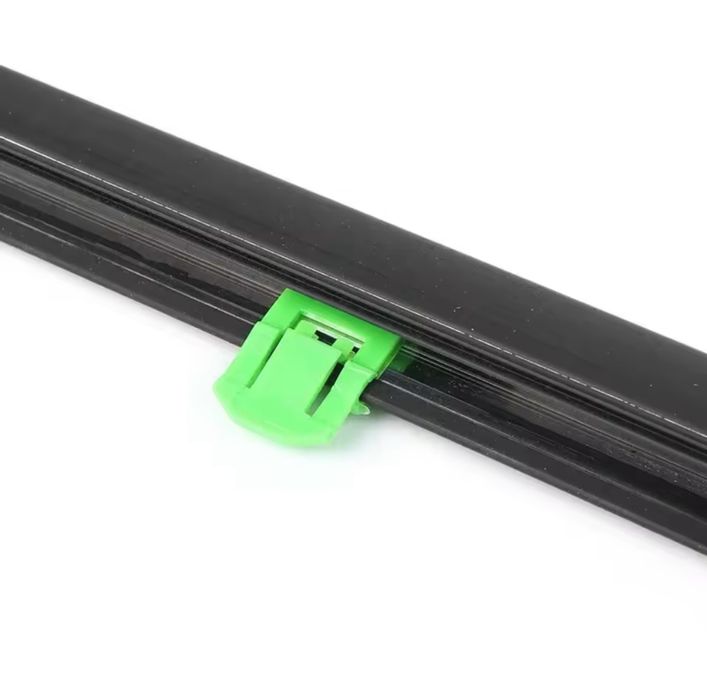 Бархотки Honda CRV 3 2007-2011(молдінги, ущільнювачі вікон) комплект