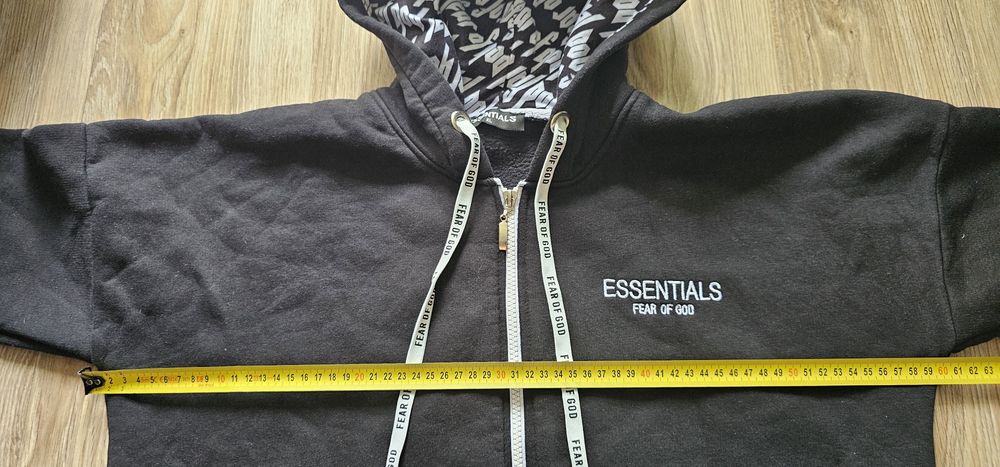 Essentials bluza męska z kapturem rozmiar XL wymiary na zdjęciach stan bardzo dobry 100% bawełny