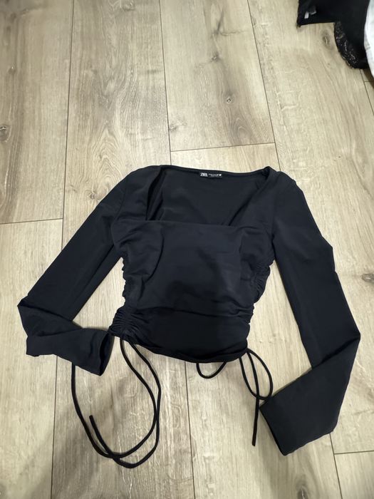 Bluzka elastyczna czarna Zara jak nowa
