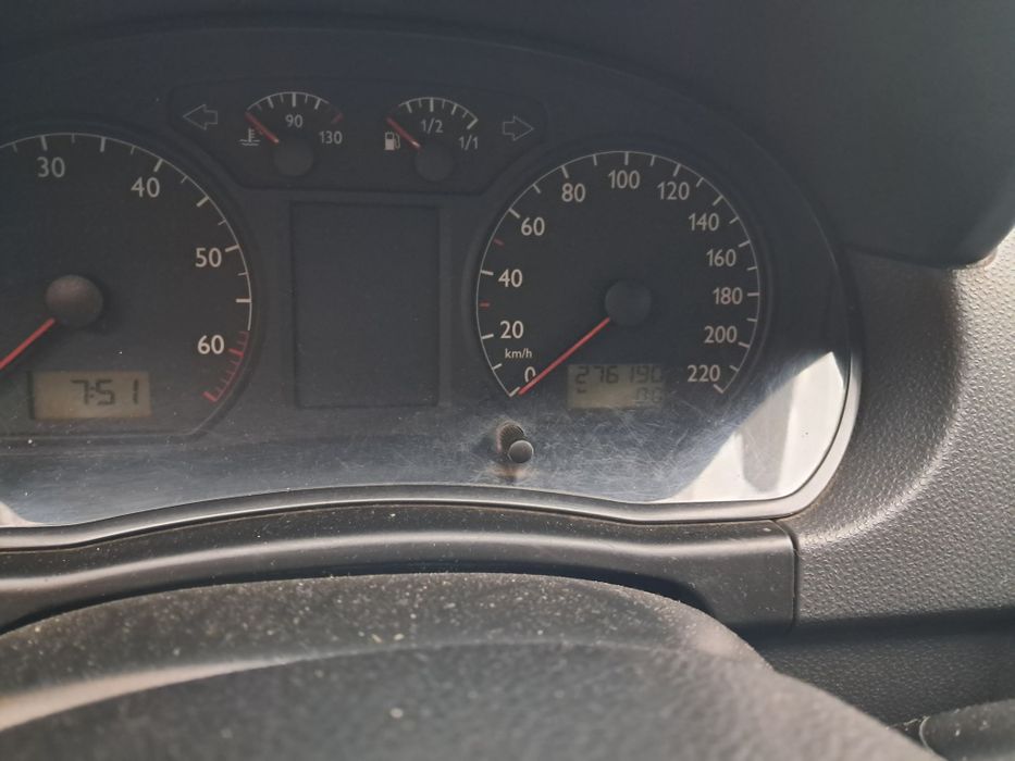 Продам машину технічно справна