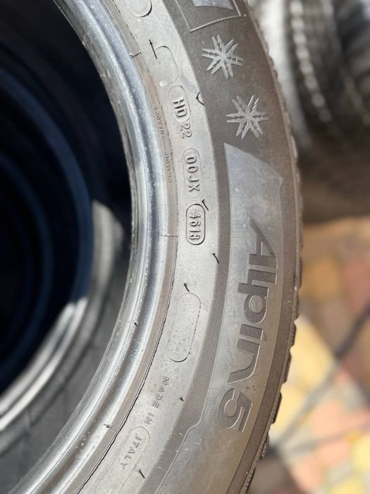 215/65/17 Michelin Alpin 5  Nissan Qashqai  Vito 2018 рік