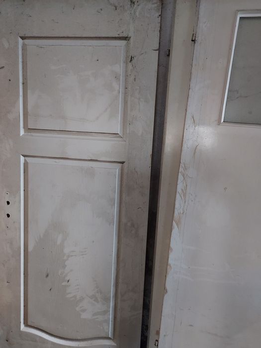 Drzwi 80  prawe lewe, ościeżnice