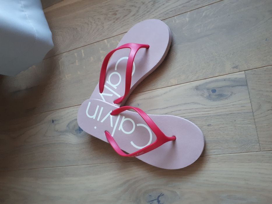 Nowe Japonki Calvin Klein roz 37