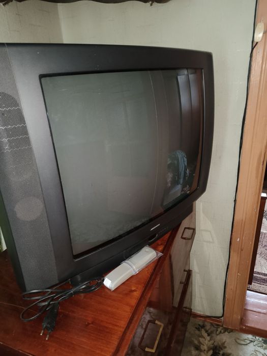 Телевізор Medion 27''