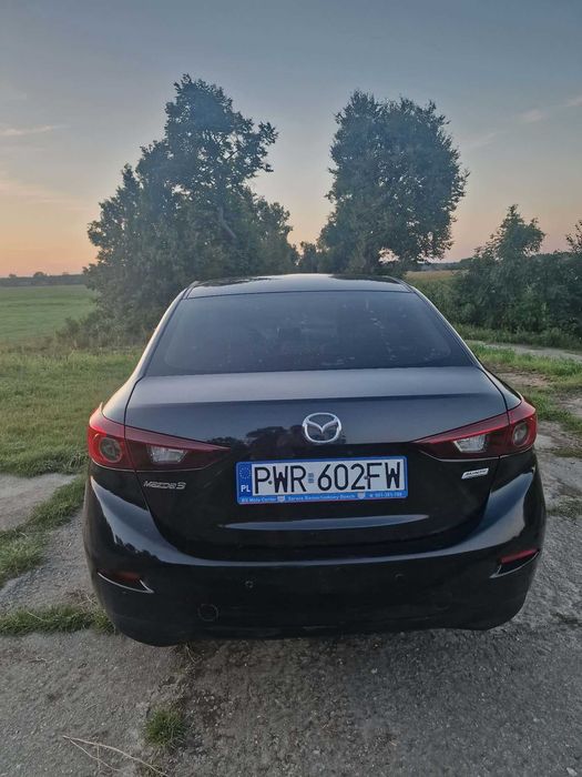 Mazda 3 Sedan 2.0 benzyna 2015