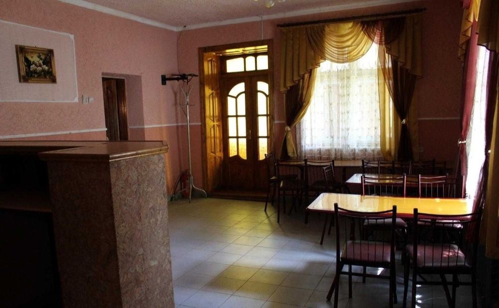 Готель "Смерековий край" в смт. Міжгір"я, Закарпатської області