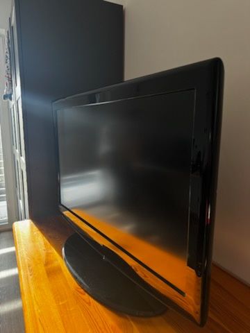 Telewizor Samsung Model LE37R81B