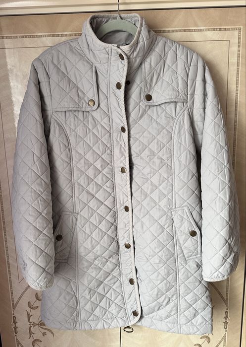 Продам жіночу куртку