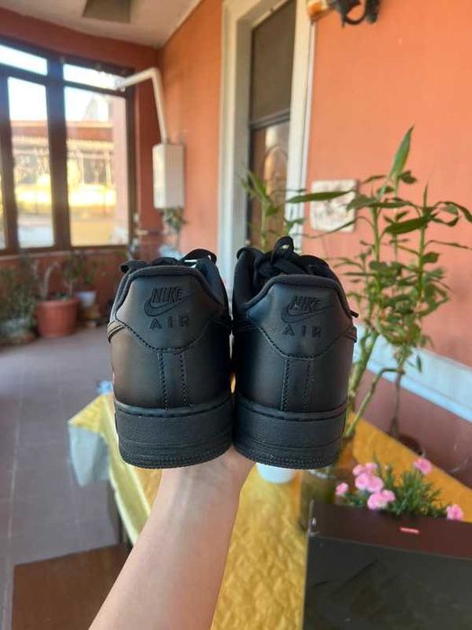 Nike Air Force 1 Low Supreme Black Rozmiar 44.5