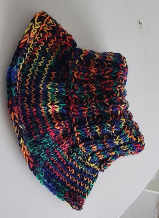 Golfik z akrylu zamiast szalika , nowy