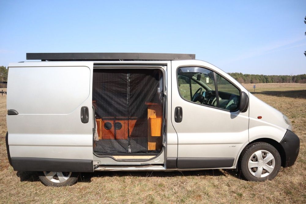 Opel Vivaro  Kamper Opel Vivaro 1,9 świetny stan