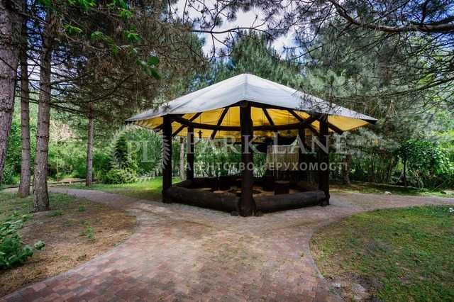 Резиденція в стилі Шале, Лебедівка