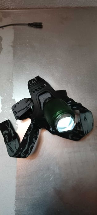 Lanterna Frontal LED