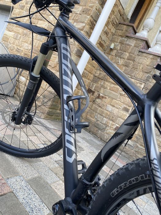 Ультра легкий велосипед Specialized Rockhopper - колеса 29" рама L 19"