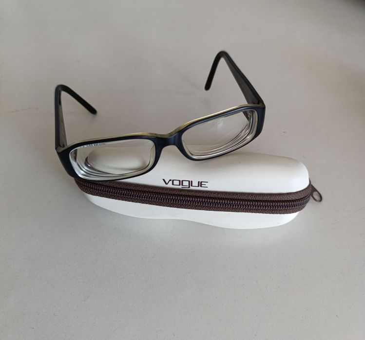 Armação de óculos Vogue 10 anos