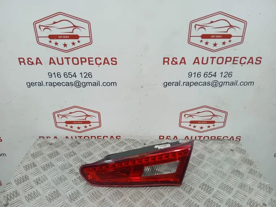 Farolins Farolim Trás Traseiro Esquerdo Mala Alfa Romeo Giulietta