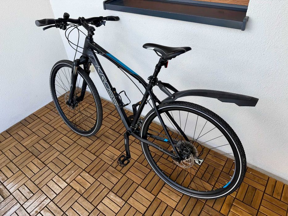 Rower crossowy KROSS Evado 4.0 (Rozm. M) + Akcesoria