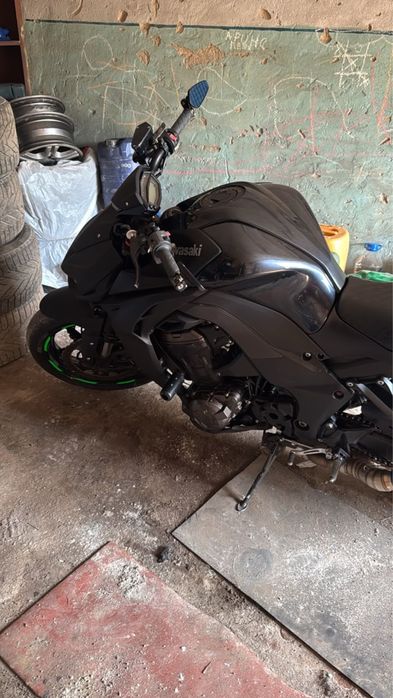 Продам мотоцикл Kawasaki z1000