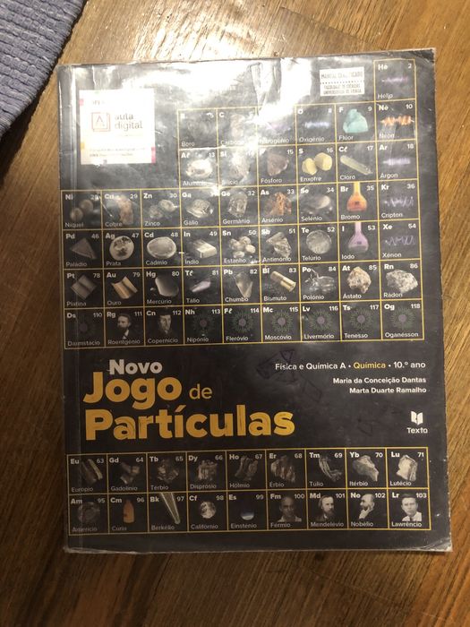 Manual e caderno de atividades fisica e quimica 10ano