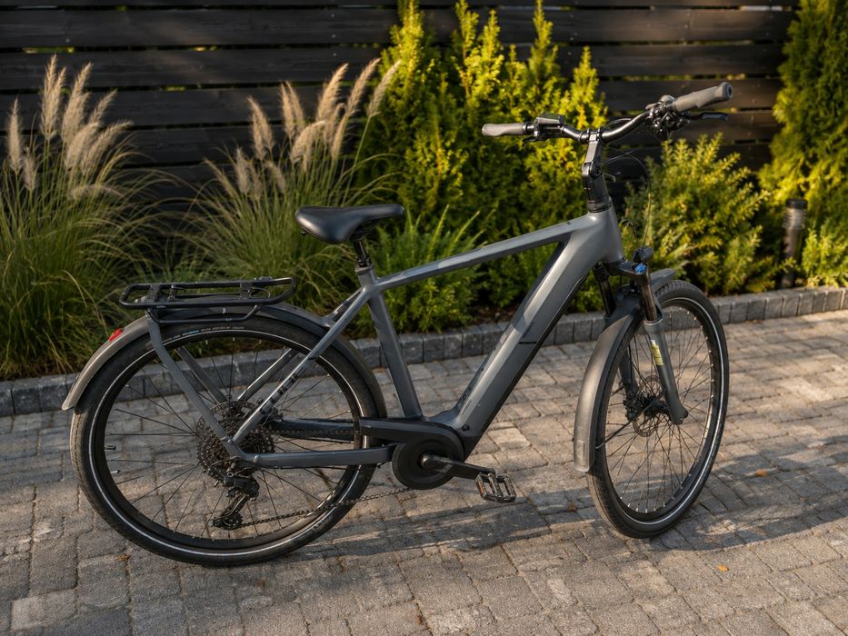 CUBE Kathmandu Hybrid Pro 625 2025rok Przebieg 2000 km