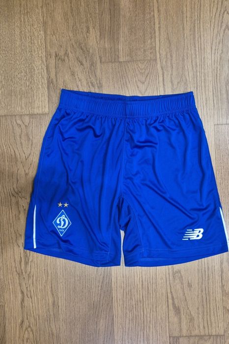 Продам футболки,шорти Динамо.