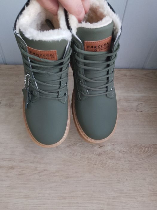 Buty zimowe 39-25 cm