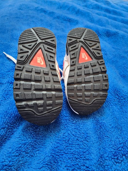 Nike 22 (wkładka 12 cm)