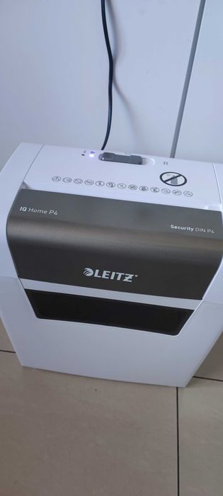 Niszczarka LEITZ IQ HomeP4 EU
