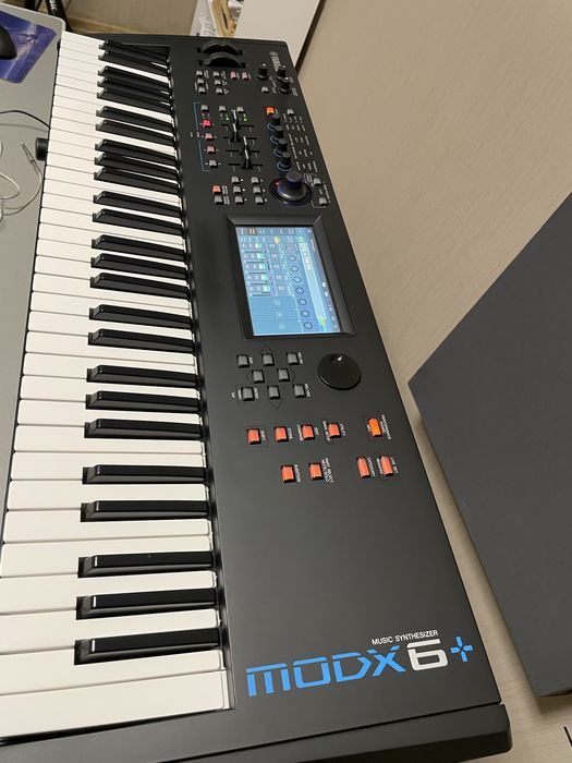 Синтезатор Yamaha Modx 6 Plus +| Робоча станція