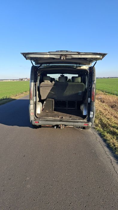 Renault frafic 1.9 dci / 9 osób