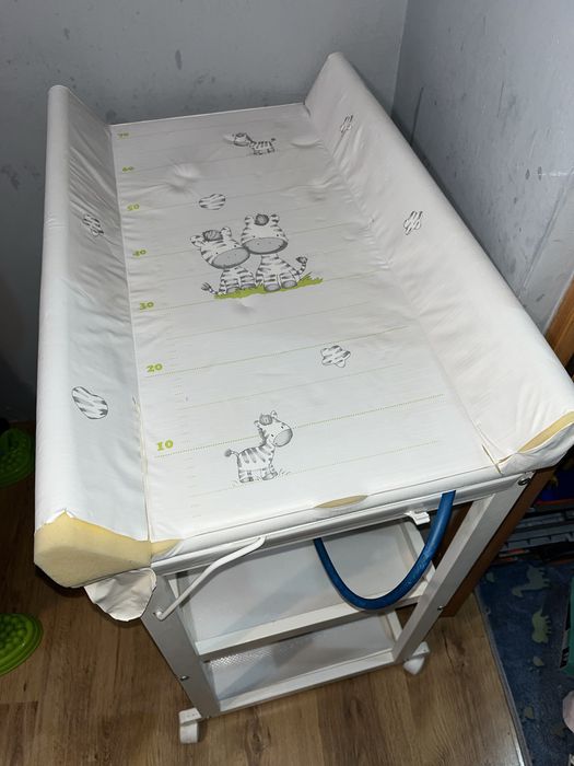 Przewijak z wanienką