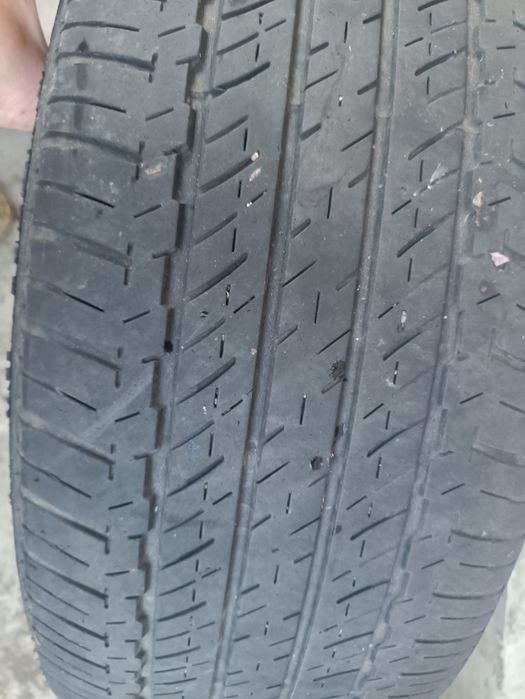 Продам летние шины Bridgestone Dueler