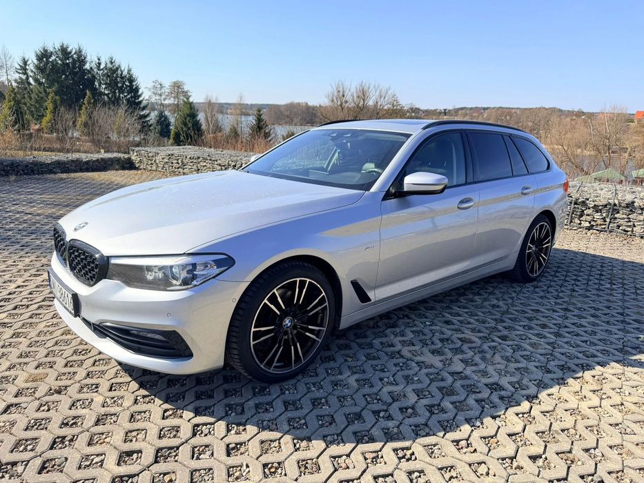 BMW Seria 5 2017r., 2.0 diesel 164 km, hak, SPORT LINE, skóry, 19 cali, panorama