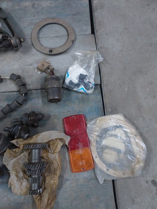 Продам запчасти москвич