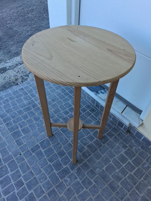 Mesa de Apoio tipo Camilha