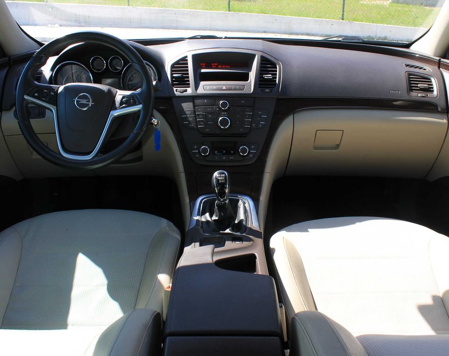 Opel Insígnia 2.0CDTI com 224000km de 2010