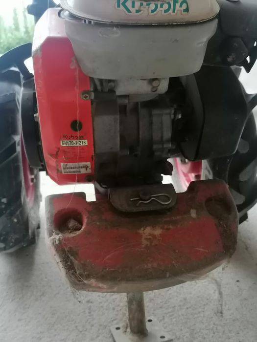Motocultivador Kubota TF70