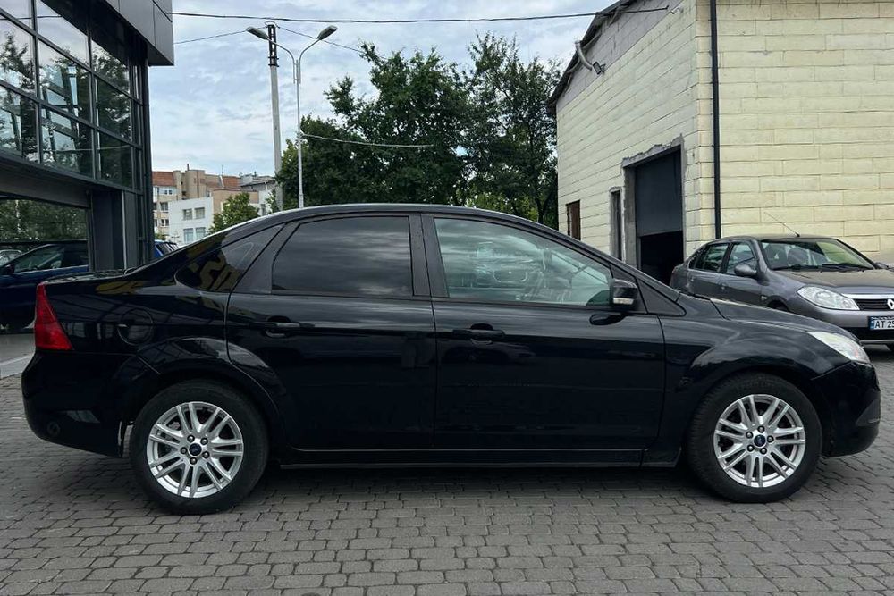 Ford Focus 2011