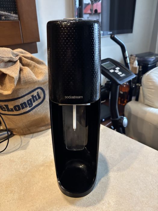 Saturator sodastream na niebieskie butle