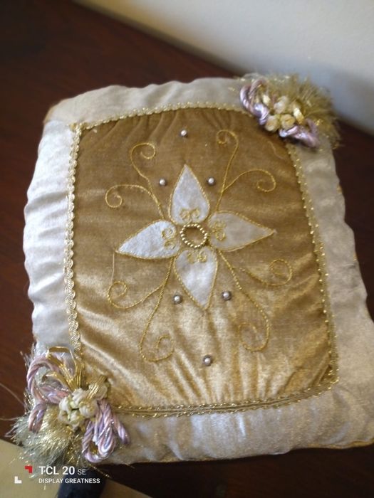 Almofadas para menino Jesus